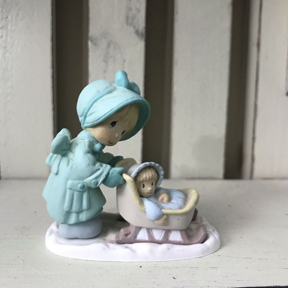 1989 Precious Moments Calendar Girls January Figurine Doll Miniature Figurine Re - Picture 2 of 12